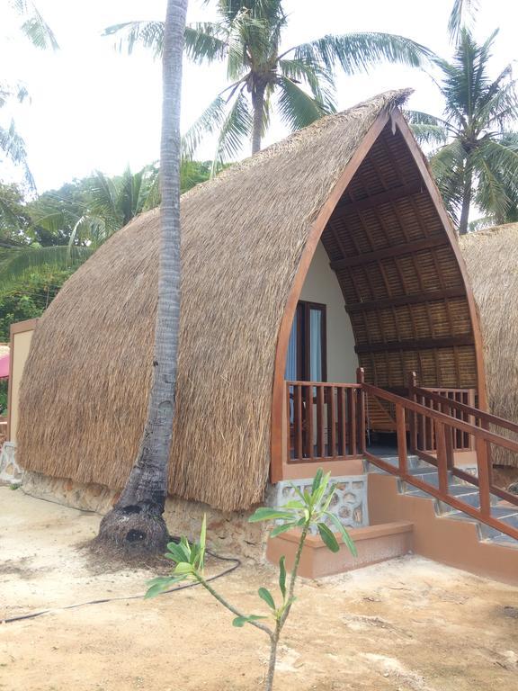 Karimun Lumbung Hotell Karimunjawa Eksteriør bilde